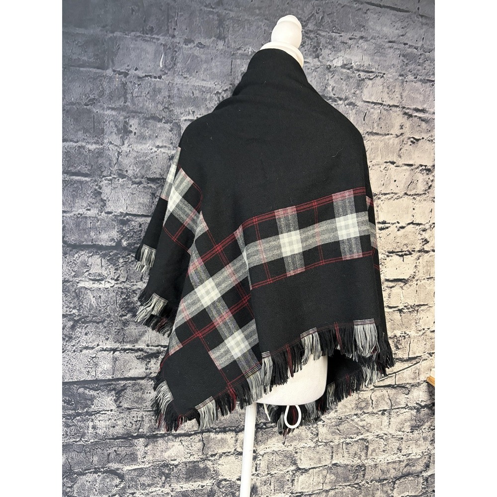 Wool Touch Scarf Womens One Size Black Plaid Square Fringe Shawl Wrap Cozy - Picture 2 of 9